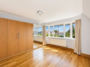 Photo 8- click for photo gallery